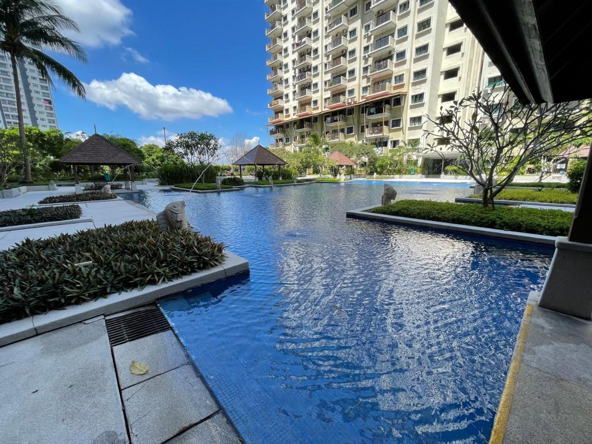 Homestay Aiyu - Luxury Stay ชาห์อาลัม ภายนอก รูปภาพ