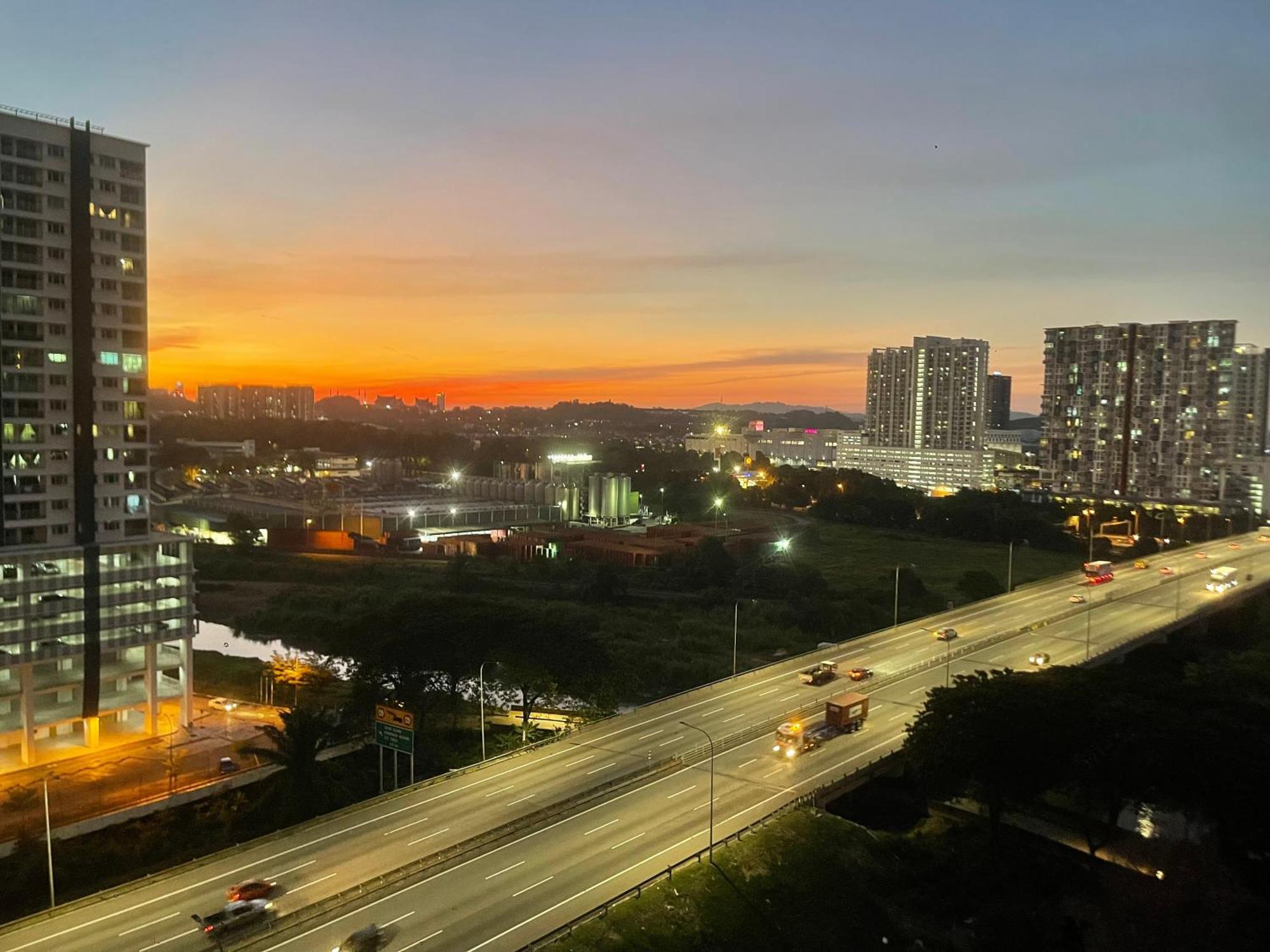 Homestay Aiyu - Luxury Stay ชาห์อาลัม ภายนอก รูปภาพ
